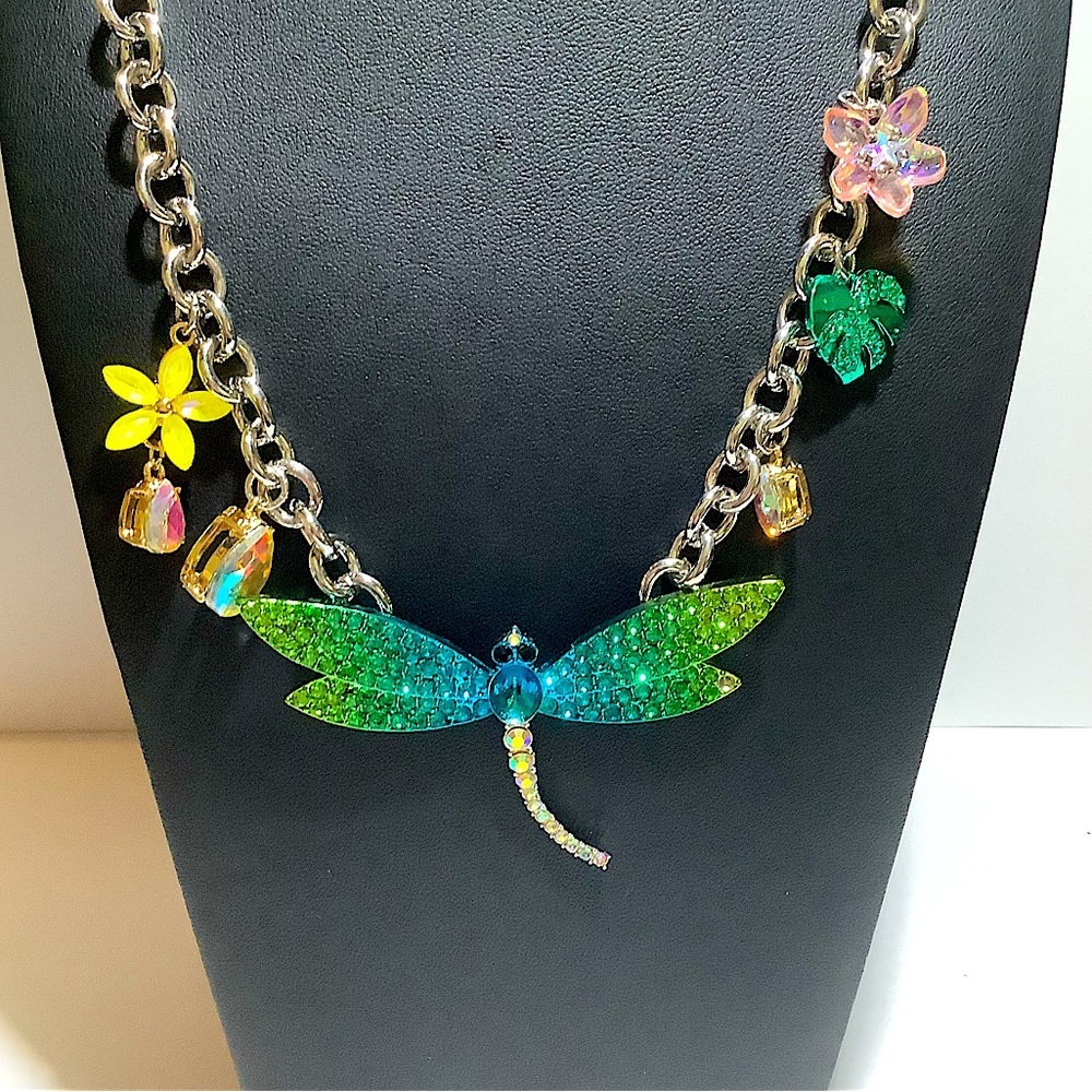 Betsey Johnson Garden Glam Dragonfly Necklace New - Picture 3 of 4